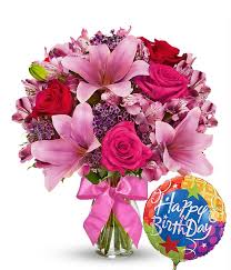 Envio y venta de flores ,rosas, plantas,arreglos florales ,regalos y desayunos a domicilio con delivery gratis en la Ciudad Autonoma de Buenos Aires y con costo de env�o en localidades del Gran Buenos Aires asi como delivery de flores y plantas a trav�s de florerias asociadas en todas las provincias de la Argentina, Buenos Aires, la Pampa, Tucuman, La Rioja, R�o Negro, Entre Rios, Corrientes, Misiones, Neuquen, Chubut, Tierra del Fuego, Santa Cruz, San Luis, Mendoza, Cordoba, Jujuy, Formosa, Santiago del Estero, Salta, Chaco, Catamarca ,San Juan, y ademas realizamos el delivery de flores ,coronas,palmas , plantas y regalos a todas las ciudades de Argentina, Mar del Plata, C�rdoba, Buenos Aires, con cargo en Santa Rosa, La Plata, Bella Vista, Neuquen, Pilar, Paran�, Posadas, Resistencia, Cipolleti y mas de 300 ciudades y localidades en todo el territorio de nuestro pa�s, asi como tambien tenemos la posibilidad de enviar flores a casi todo el mundo en cuestion de horas