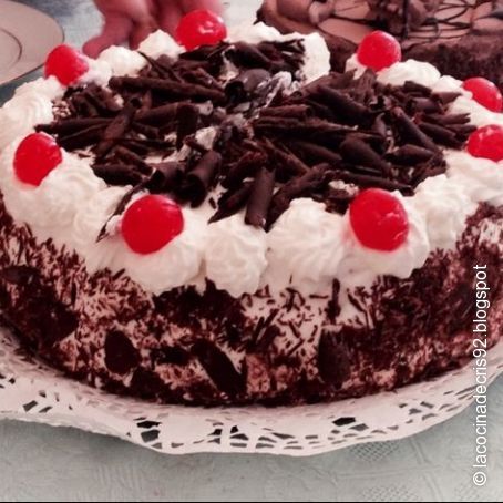 Envio y venta de flores ,rosas, plantas,arreglos florales ,regalos y desayunos a domicilio con delivery gratis en la Ciudad Autonoma de Buenos Aires y con costo de env�o en localidades del Gran Buenos Aires asi como delivery de flores y plantas a trav�s de florerias asociadas en todas las provincias de la Argentina, Buenos Aires, la Pampa, Tucuman, La Rioja, R�o Negro, Entre Rios, Corrientes, Misiones, Neuquen, Chubut, Tierra del Fuego, Santa Cruz, San Luis, Mendoza, Cordoba, Jujuy, Formosa, Santiago del Estero, Salta, Chaco, Catamarca ,San Juan, y ademas realizamos el delivery de flores ,coronas,palmas , plantas y regalos a todas las ciudades de Argentina, Mar del Plata, C�rdoba, Buenos Aires, con cargo en Santa Rosa, La Plata, Bella Vista, Neuquen, Pilar, Paran�, Posadas, Resistencia, Cipolleti y mas de 300 ciudades y localidades en todo el territorio de nuestro pa�s, asi como tambien tenemos la posibilidad de enviar flores a casi todo el mundo en cuestion de horas